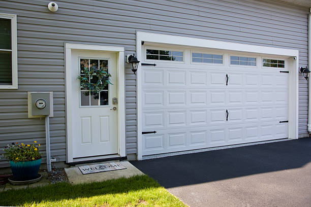 24/7 Emergency Garage Door Roller Replacement experts in Mount Airy, NC